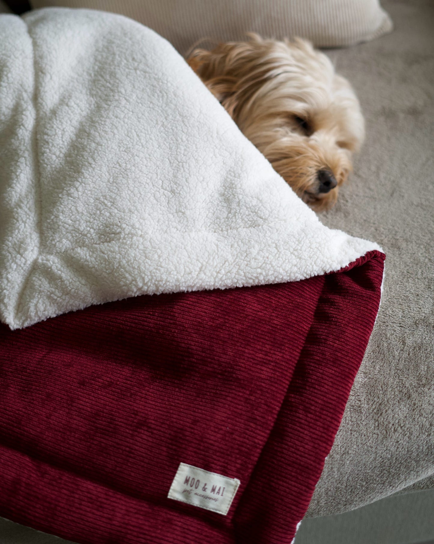 ‘Berry Bramble’ Blanket