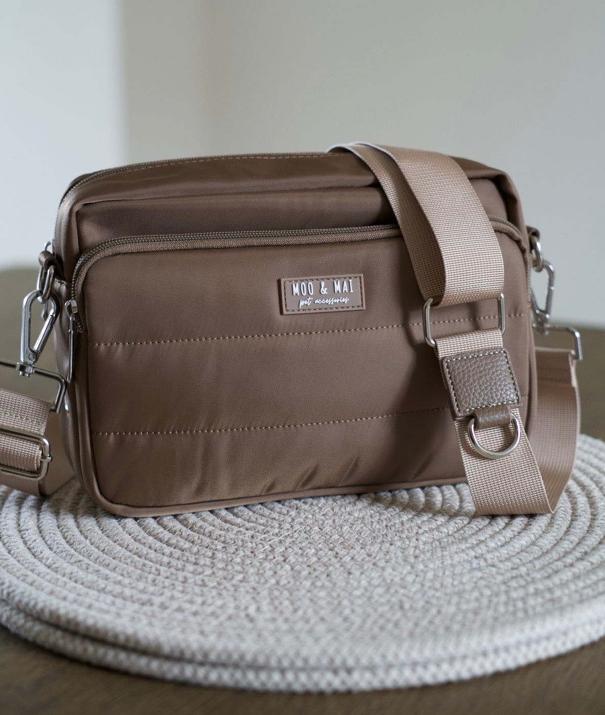 Essentials Dog Walking Bag in ‘Mocha’