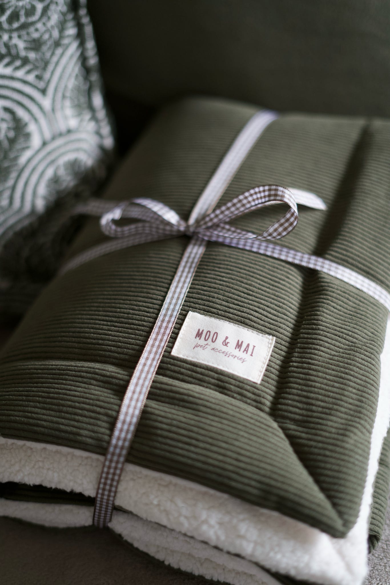 ‘Olive Branch’ Blanket