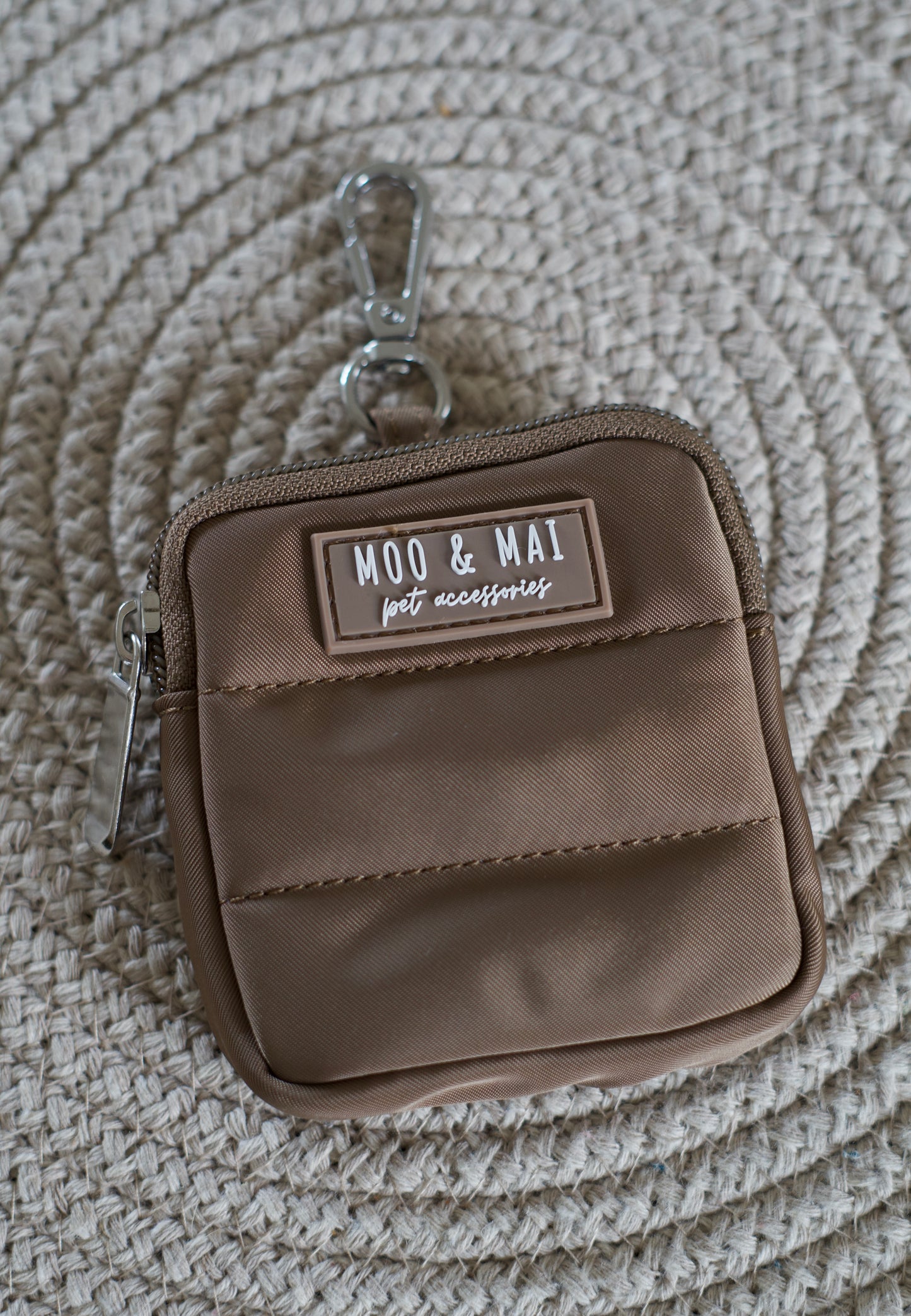 Essentials Treat Pouch ‘Mocha’
