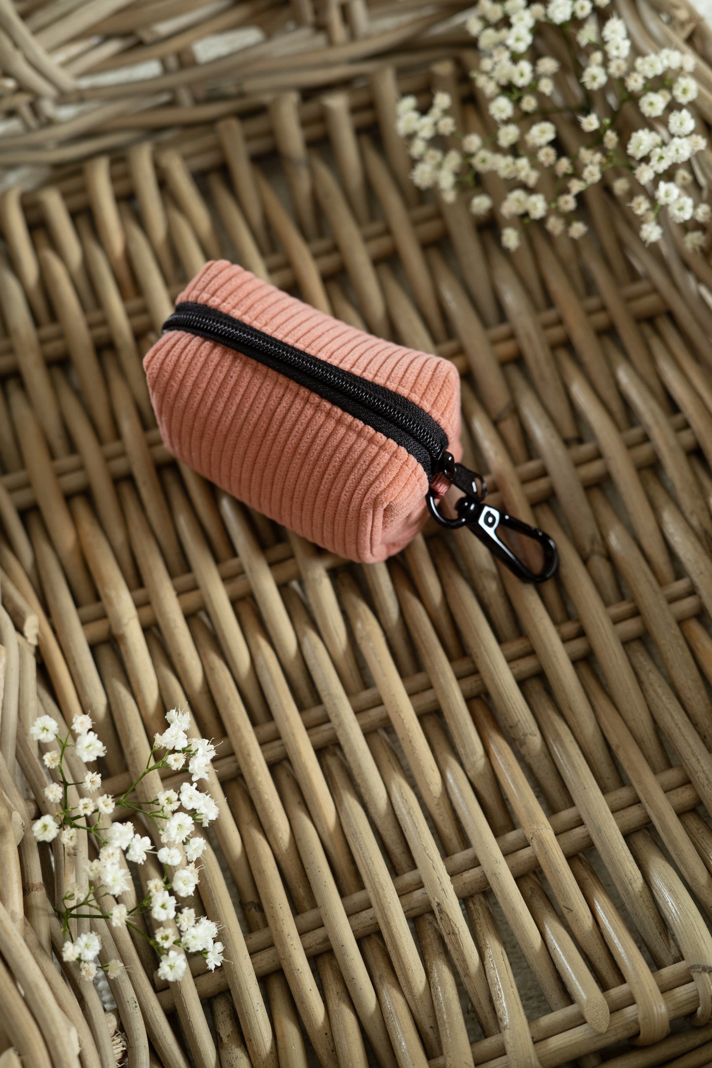 'Coral Cove' Poobag Holder