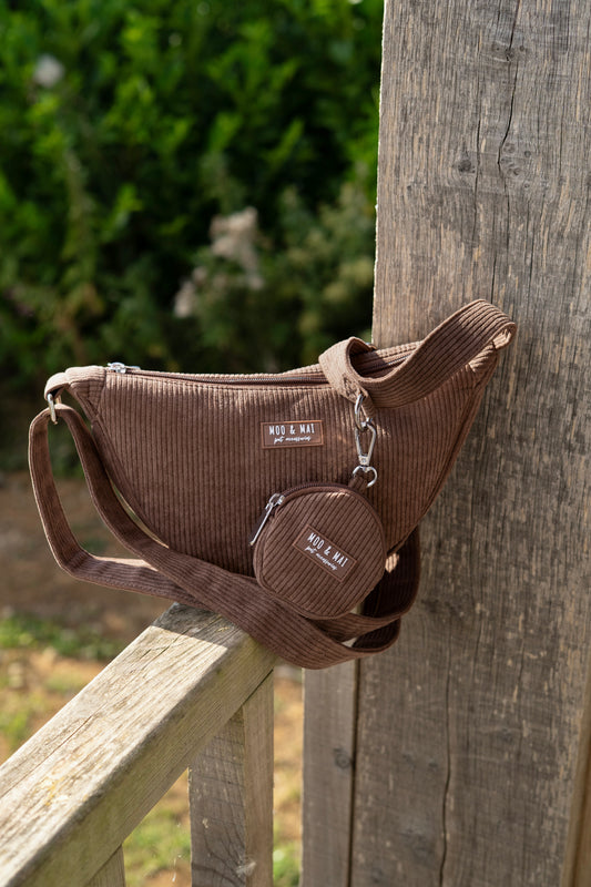 Crossbody Dog Walking Bag & Treat Pouch - ‘Choc Chip’