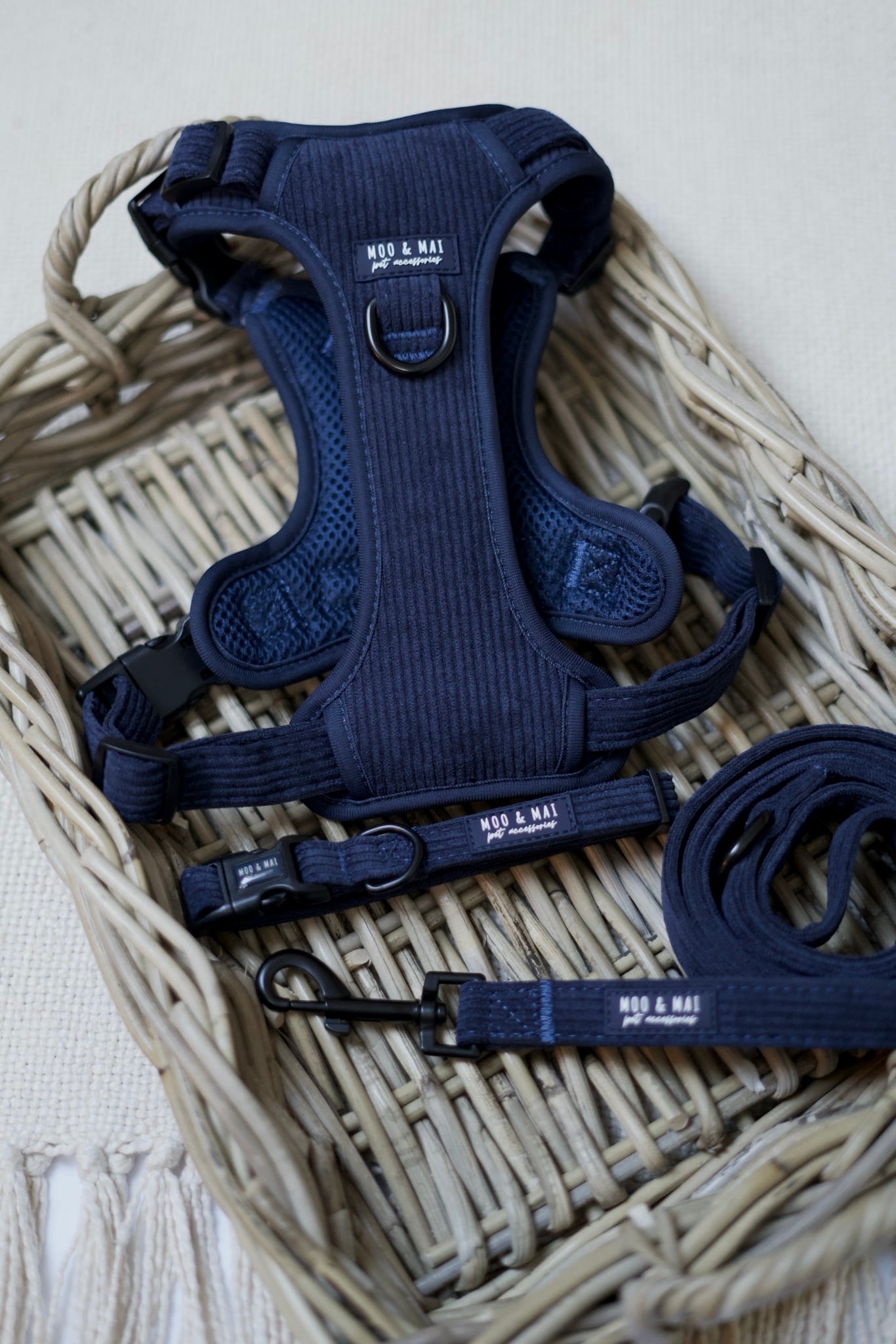 ‘Navy Noir’ 3 Piece Essentials Walkies Set