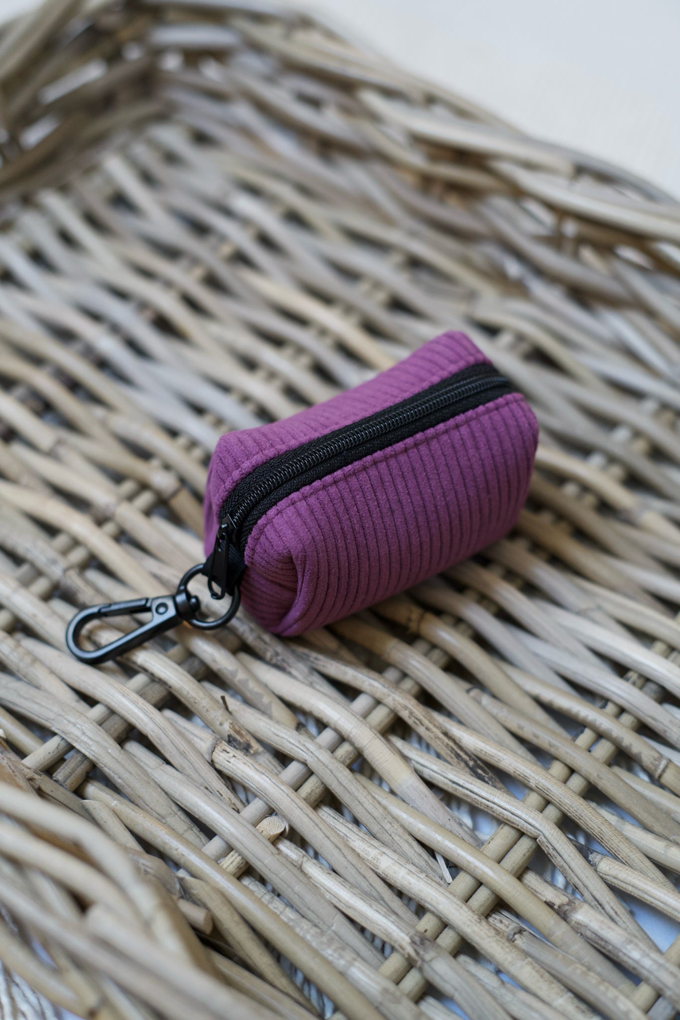 New ‘Frosted Plum’ Poobag Holder