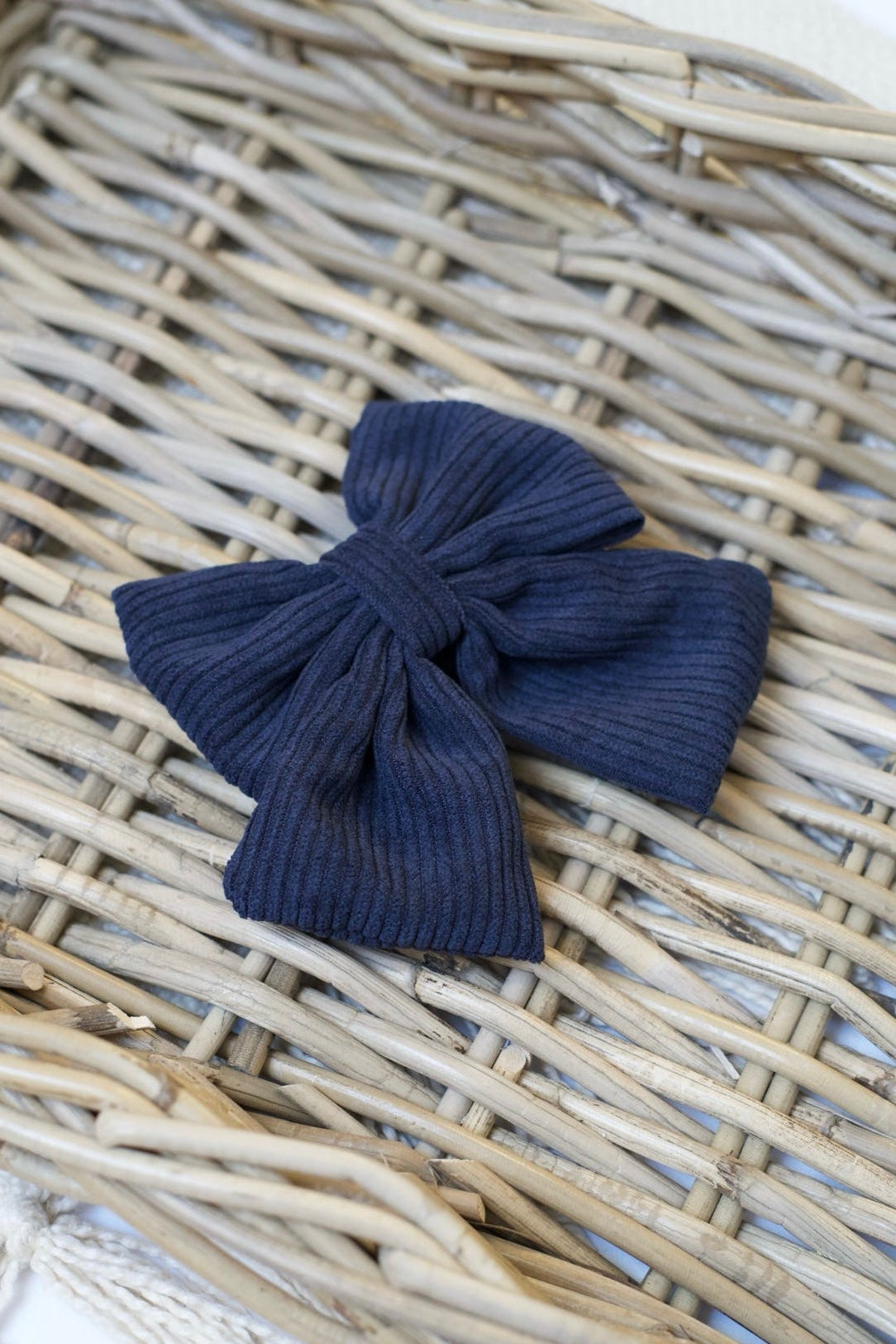 New ‘Navy Noir’ Sailor Bow
